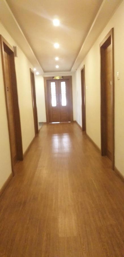 קולאם Sree Janardhana Residency מראה חיצוני תמונה